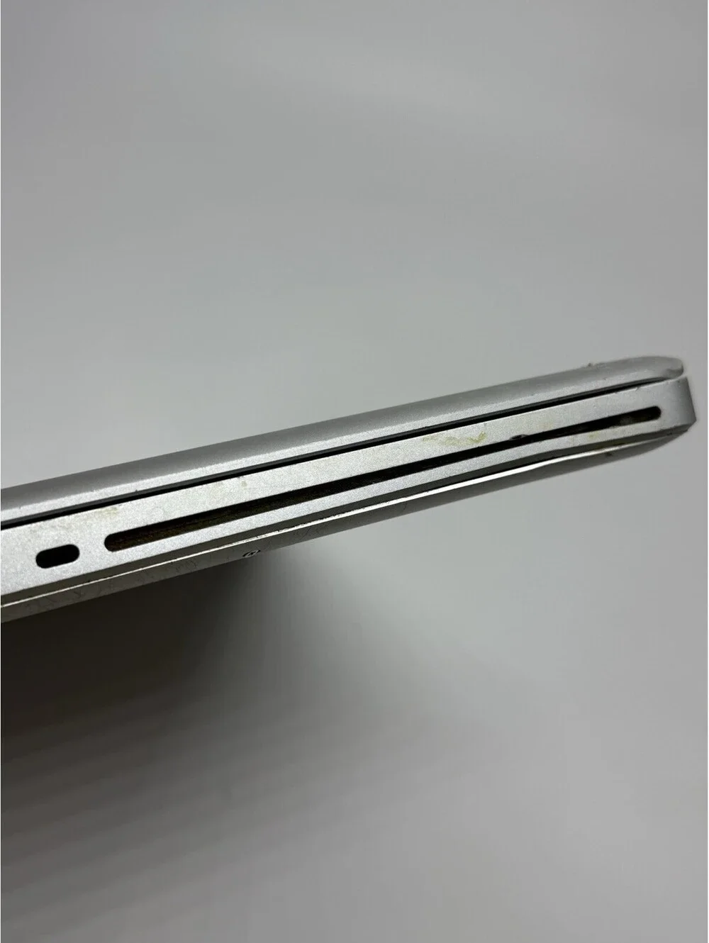 Apple MacBook Pro 13” A1278 Laptop No Power Cracked Screen For Parts Repair